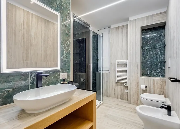 Bmga L Gracchi Lux Lovely 3bdr Apartamento