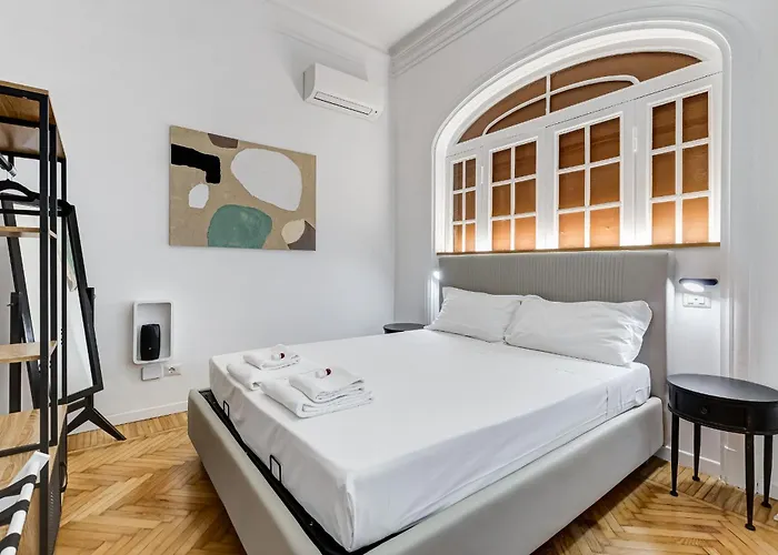 Bmga L Gracchi Lux Lovely 3bdr