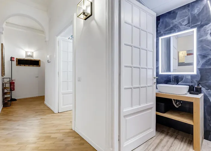 Bmga L Gracchi Lux Lovely 3bdr